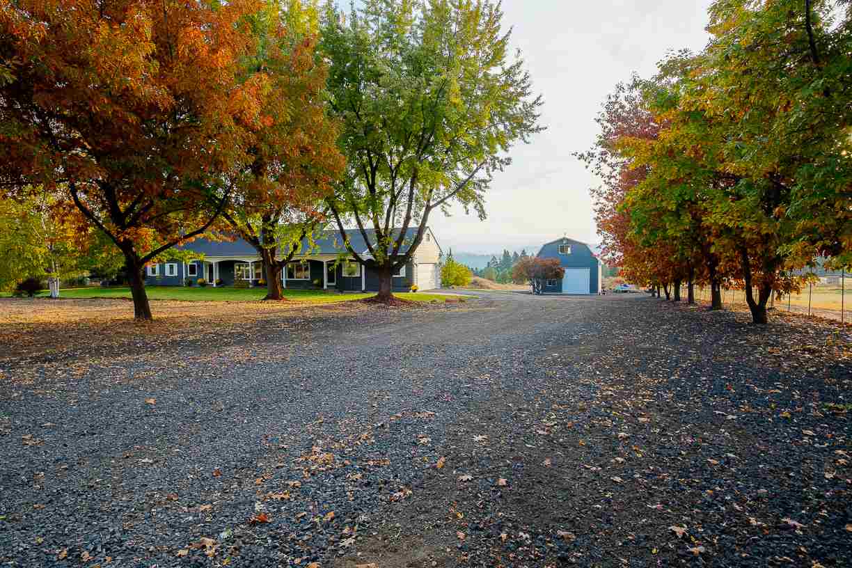 19302 North Sands Road Green Bluff, WA 99005 - Photo 1 of 20