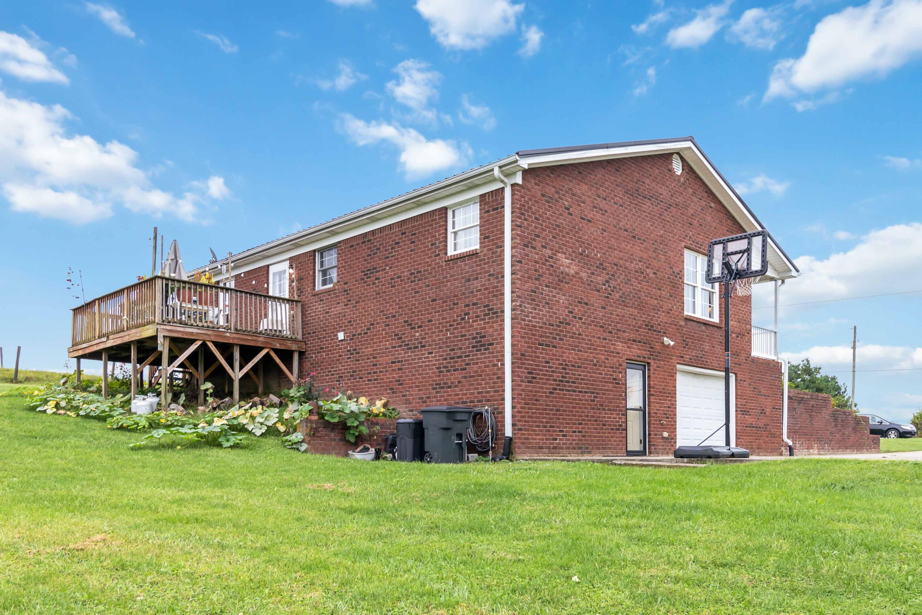 1443 Richmond Rd Loop 1, Unit 1 Lancaster, KY 40444 - Photo 36 of 41 035