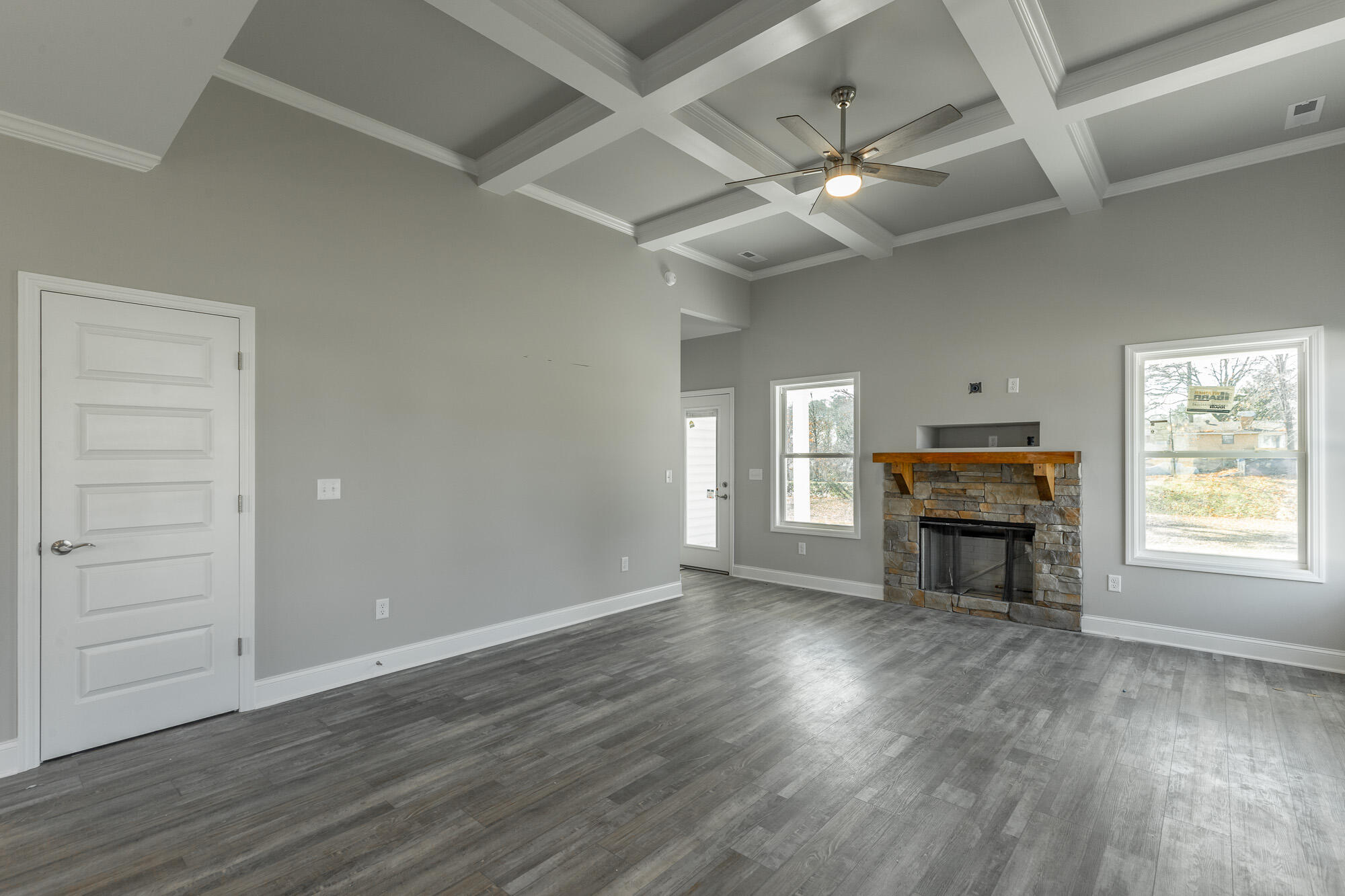 5012 Oop Road Chattanooga, TN 37416 - Photo 3 of 50 Living Room