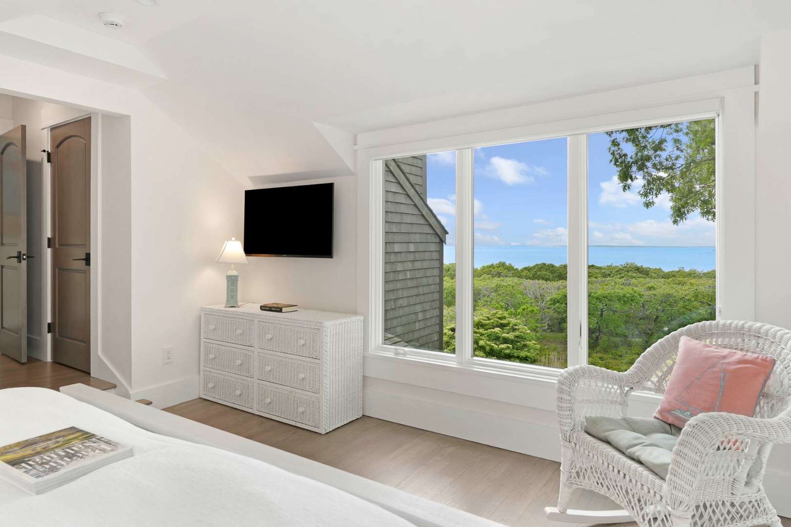 63 Putnam Road Chilmark, MA 02535 - Photo 31 of 52