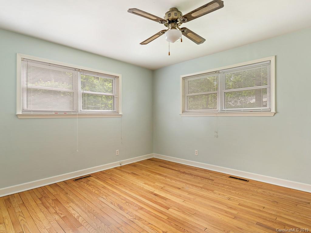 43 Azalea Road Arden, NC 28704 - Photo 11 of 18 Gallery Image 11