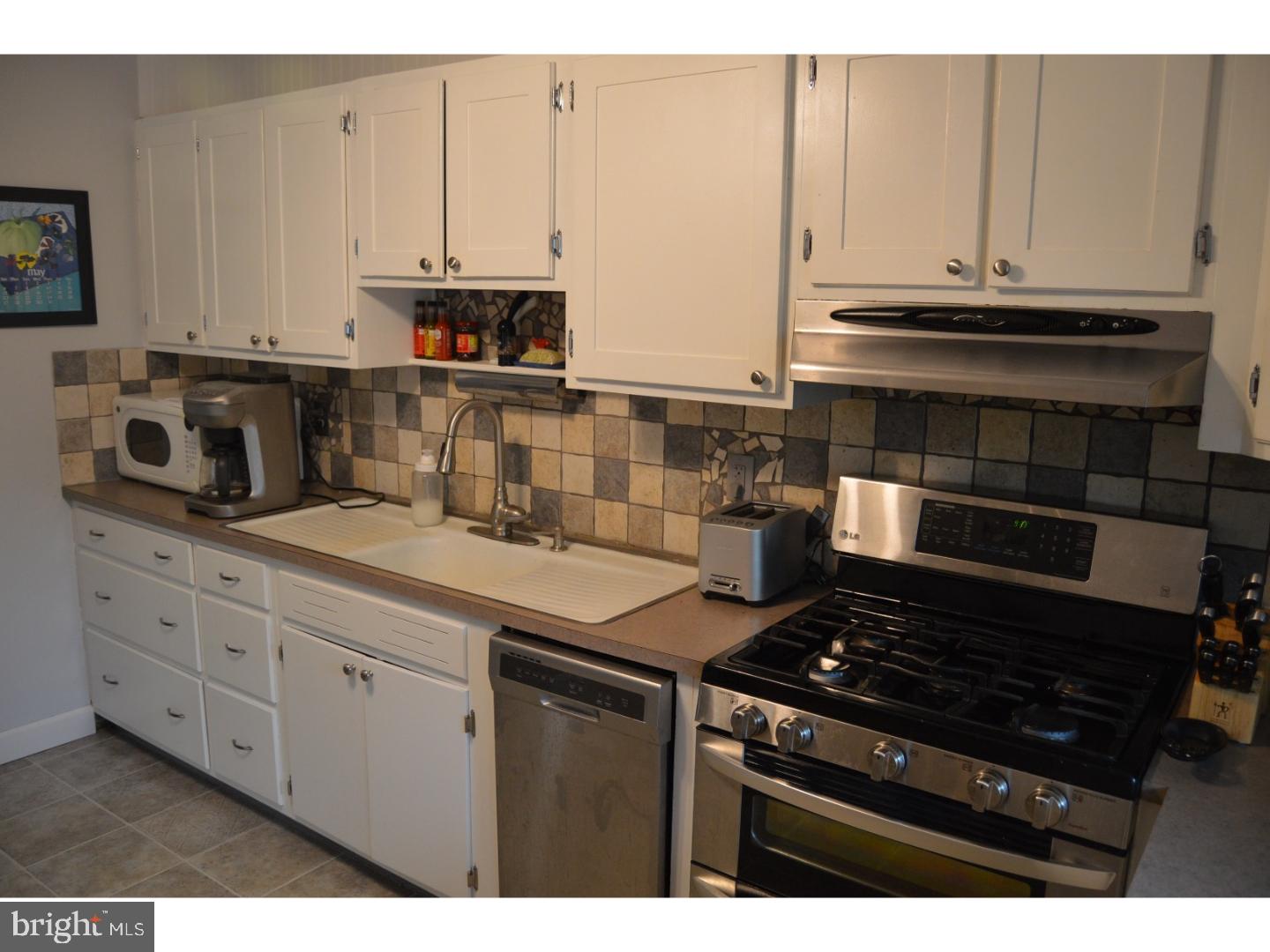 508 Gregg Street Shillington, PA 19607 - Photo 4 of 21 Kitchen