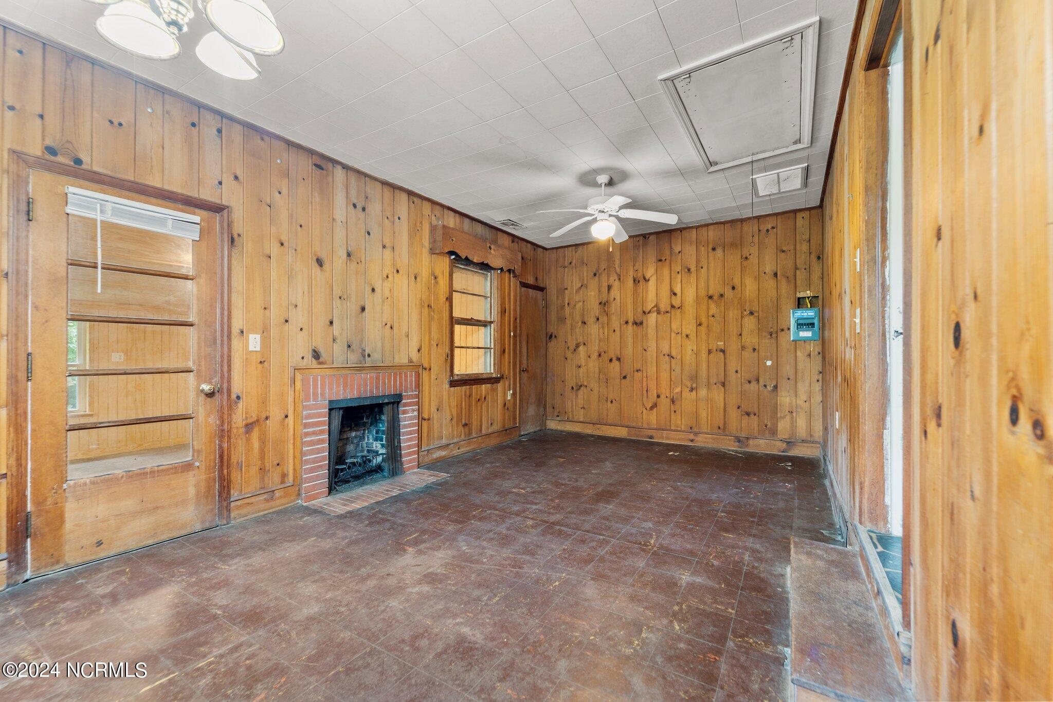 240 Midland Road Southern Pines, NC 28387 - Photo 23 of 41 22-web-or-mls-DSC02295