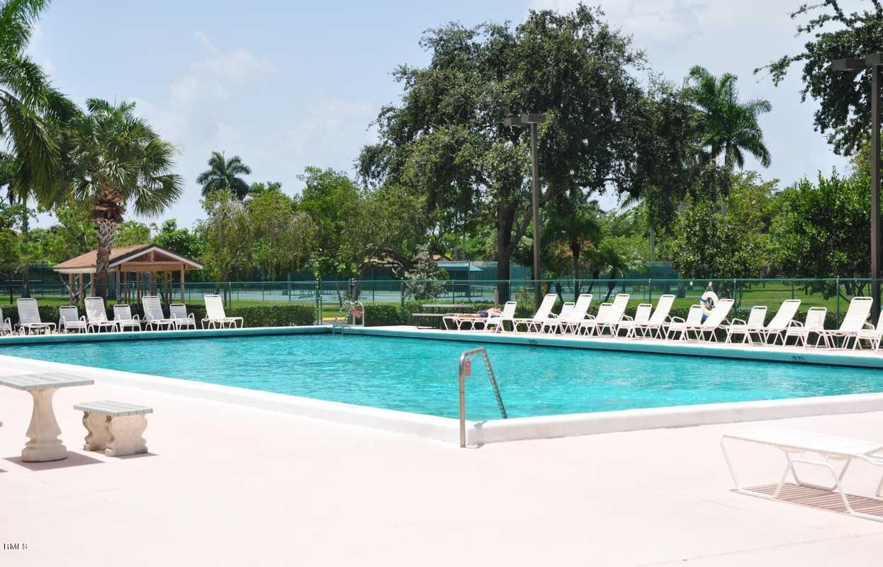8681 Jasmine Way, Unit C Boca Raton, FL 33496 - Photo 22 of 24 Community Pool