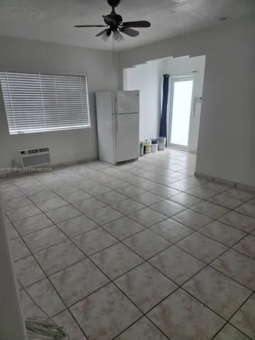 $1,400 | 7124 Bay Drive, Unit 4, Miami Beach, FL 33141