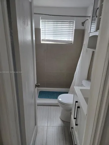 $1,400 | 7124 Bay Drive, Unit 4, Miami Beach, FL 33141