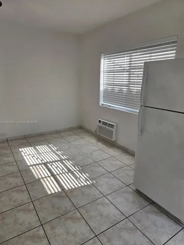 $1,400 | 7124 Bay Drive, Unit 4, Miami Beach, FL 33141