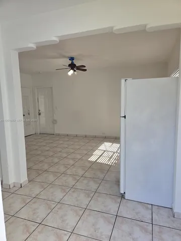 $1,400 | 7124 Bay Drive, Unit 4, Miami Beach, FL 33141