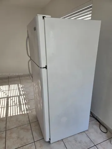 $1,400 | 7124 Bay Drive, Unit 4, Miami Beach, FL 33141