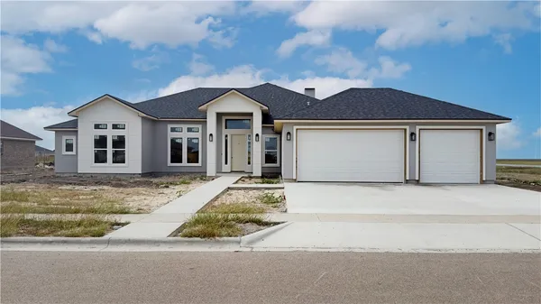 $679,999 | Undisclosed Address, Corpus Christi, TX 78414