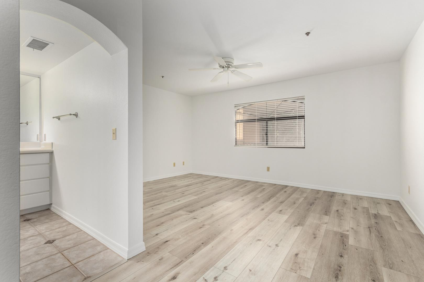 5104 North 32nd Street, Unit 225 Phoenix, AZ 85018 - Photo 17 of 31 wooden floor in an empty room
