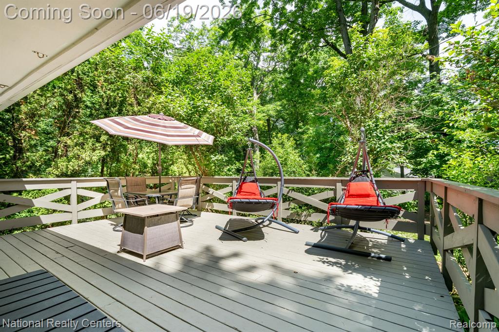 5223 Woodlane Road Clarkston, MI 48348 - Photo 7 of 36