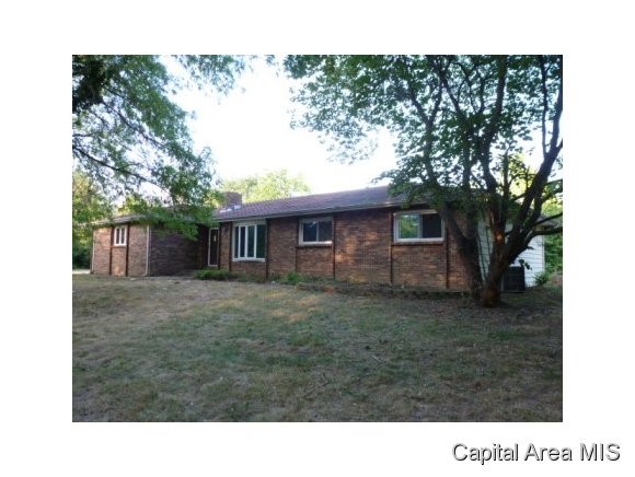 1226 Carver Road Springfield, IL 62707 - Photo 1 of 21