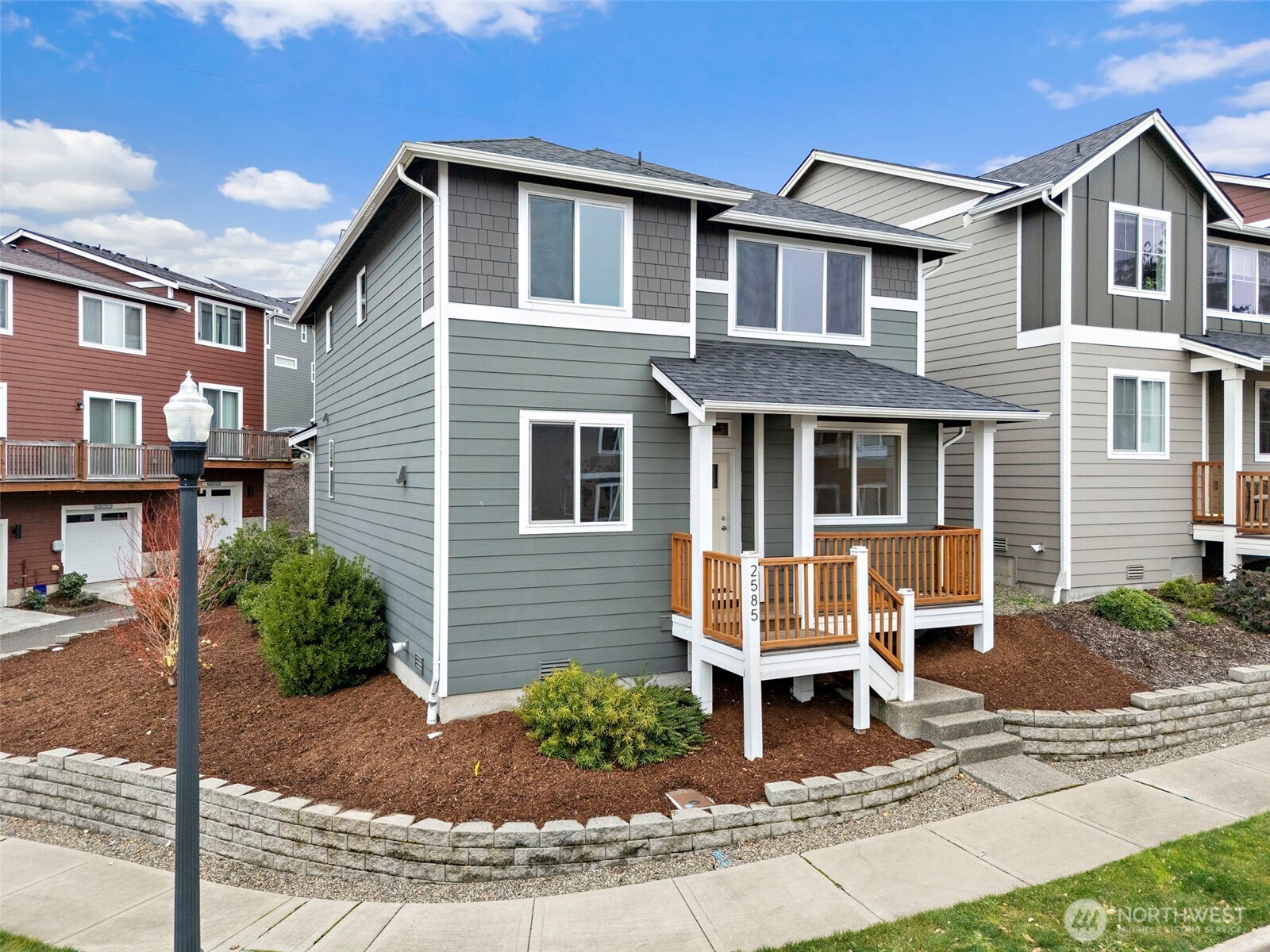 2585 Filbert Avenue Bremerton, WA 98310 - Photo 1 of 38 Gallery Image 1