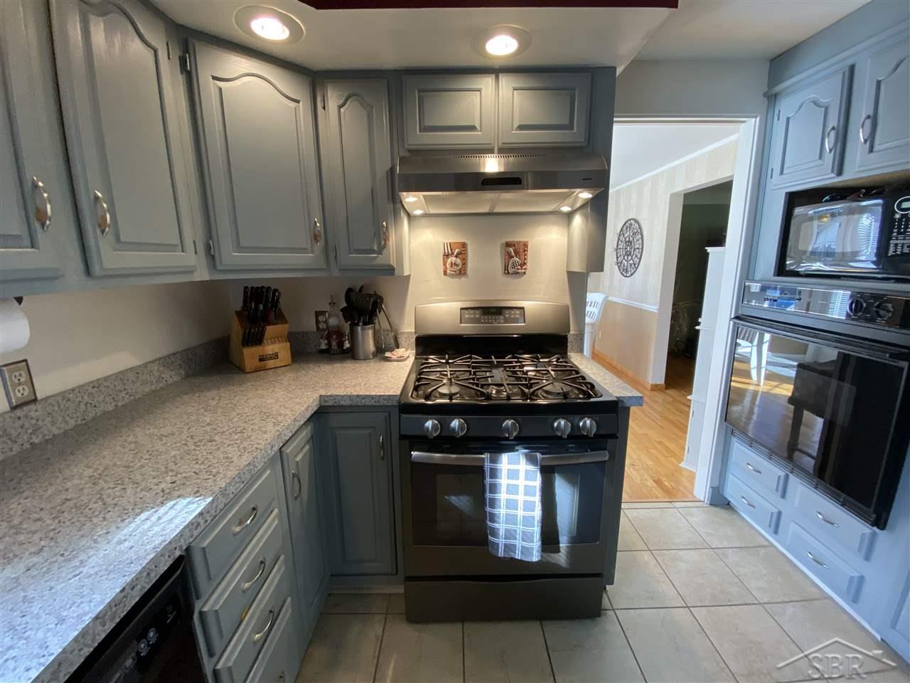2791 Hemmeter Road Saginaw, MI 48603 - Photo 8 of 44 31398511-7.JPG