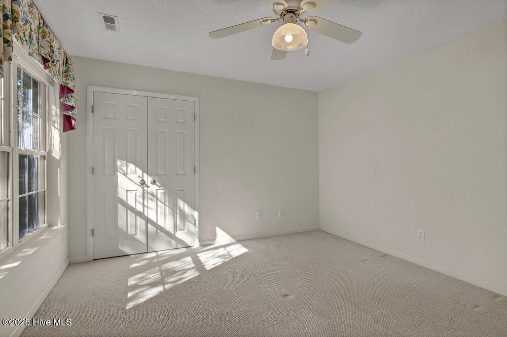 622 Valley Brook Road Wilmington, NC 28412 - Photo 24 of 43 Bedroom 2