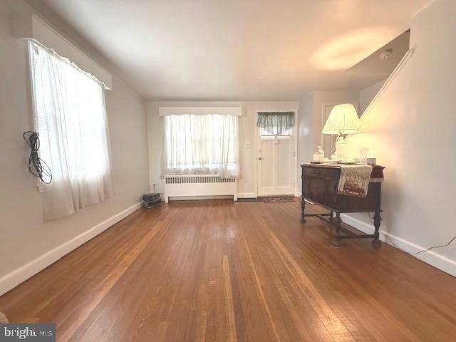 3507 Greenvale Road Baltimore, MD 21229 - Photo 6 of 33 Living Room