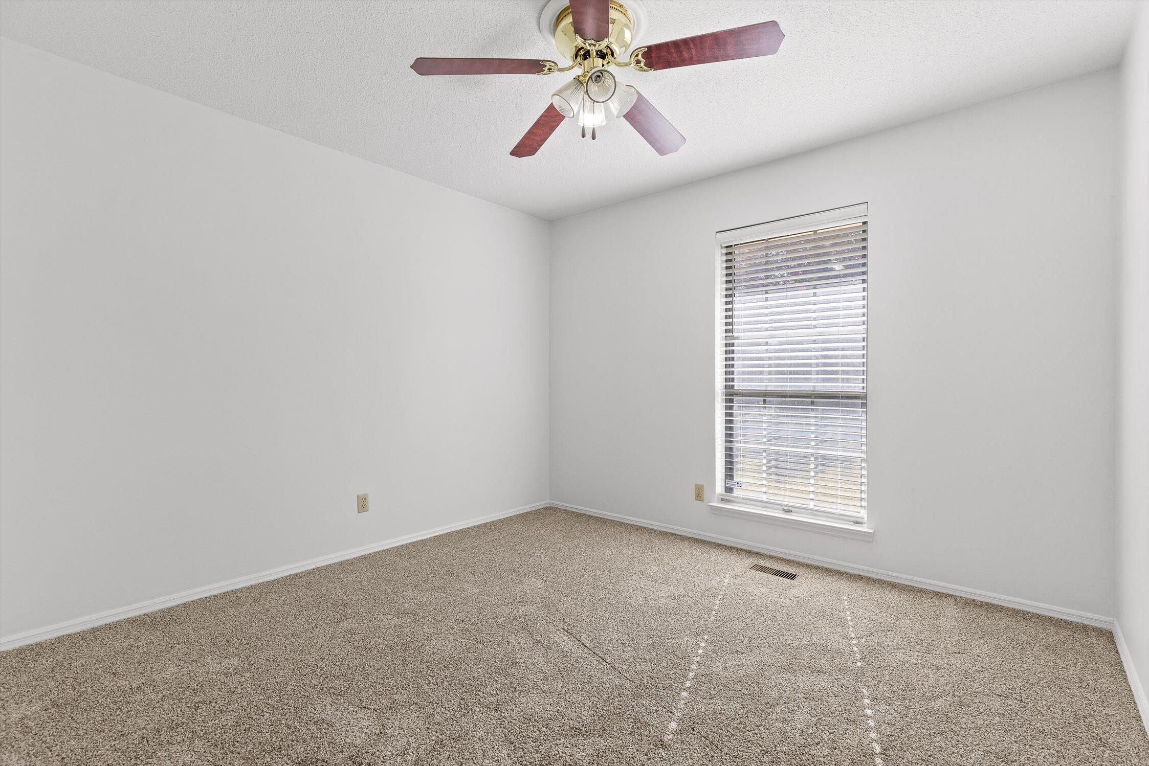 425 Stone Ridge Drive Hixson, TN 37343 - Photo 16 of 35 24-Stone Ridge-24