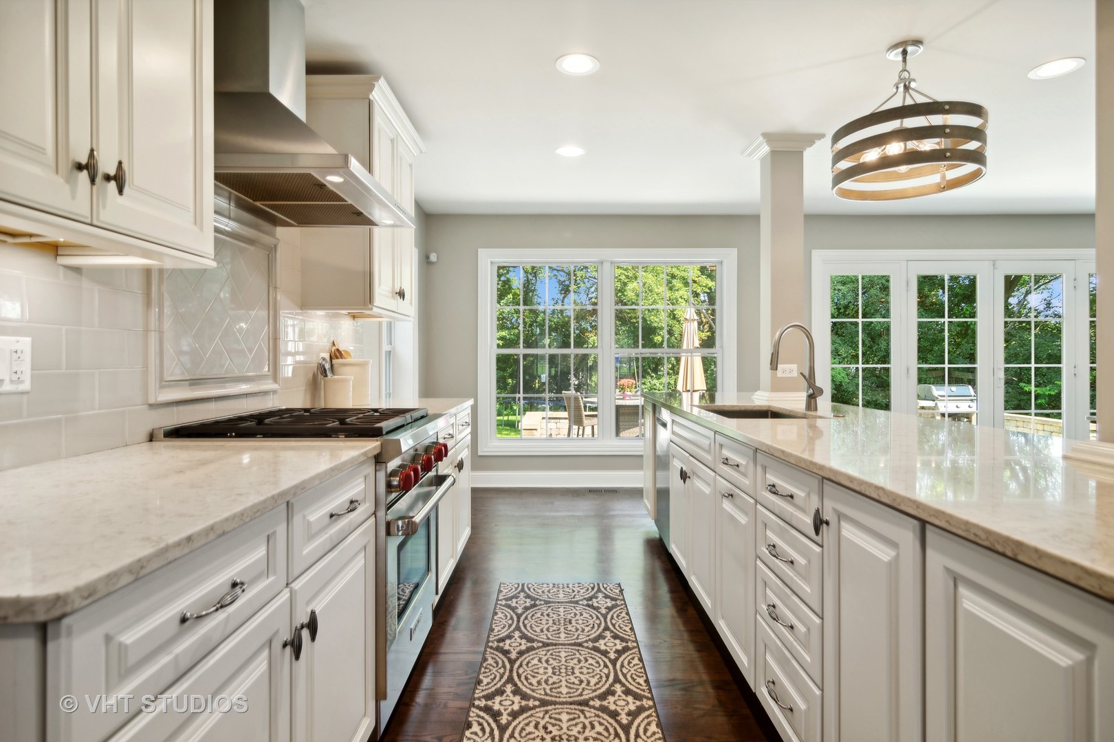 1603 Appleby Road Inverness, IL 60067 - Photo 8 of 44