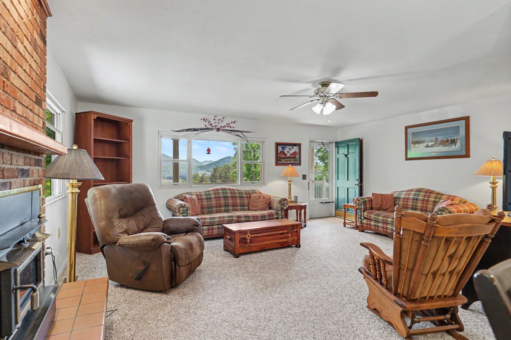 230 Rolling Acres Road Hiawassee, GA 30546 - Photo 8 of 52 Gallery Image 8
