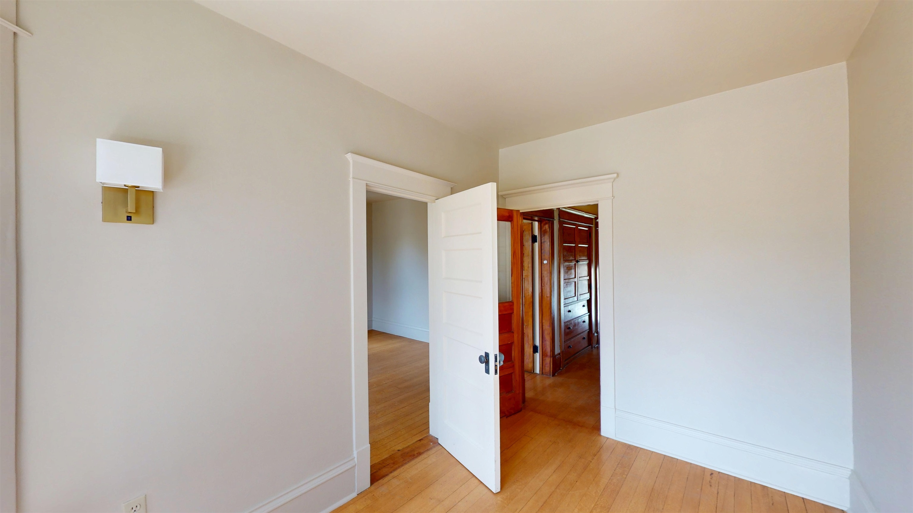 208 South Cherry Avenue Marshfield, WI 54449 - Photo 33 of 48