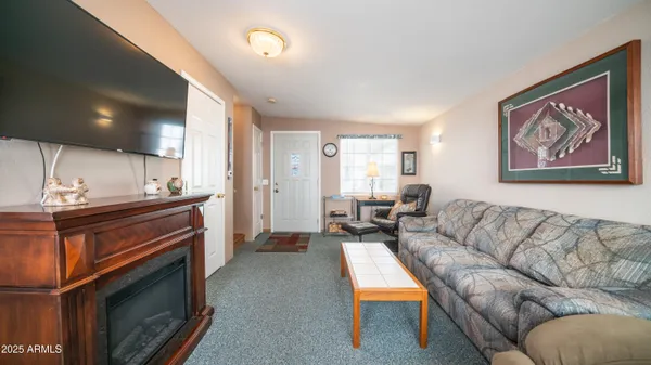 $159,900 | 384 Gypsum Drive, Apache Junction, AZ 85119