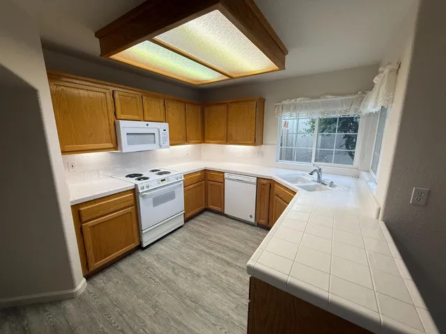 $459,000 | 2024 Cartagena Drive, Yuba City, CA 95993