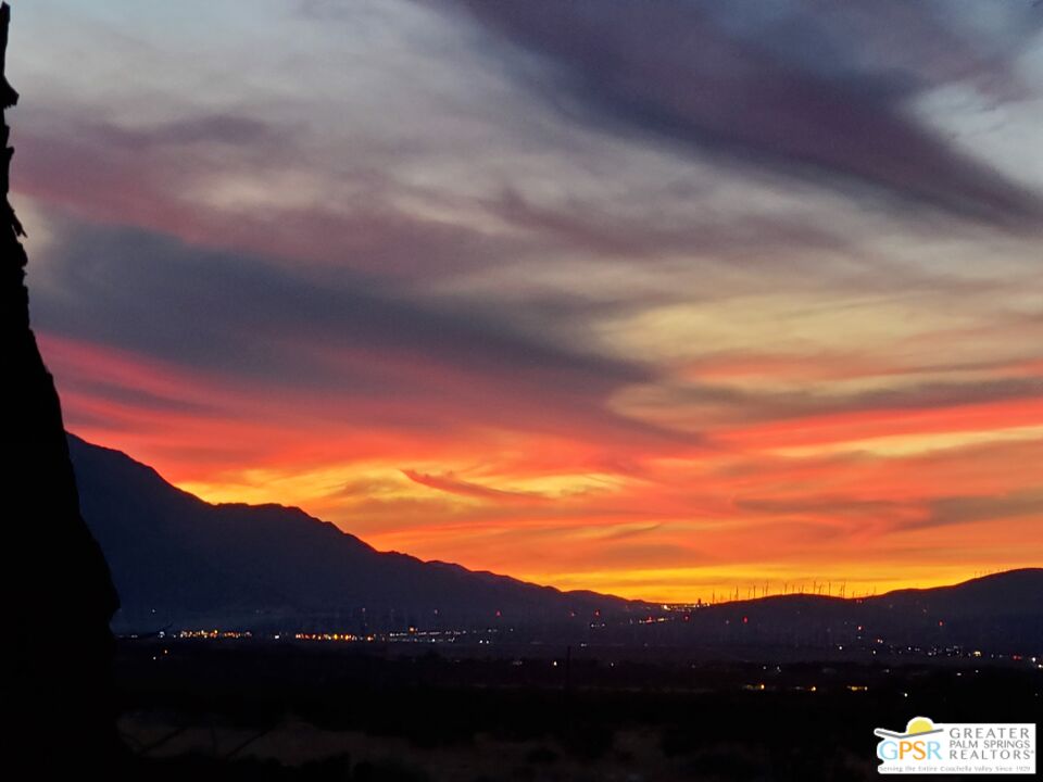 18131 Langlois Road, Unit H1 Desert Hot Springs, CA 92241 - Photo 26 of 44 a view of sunset