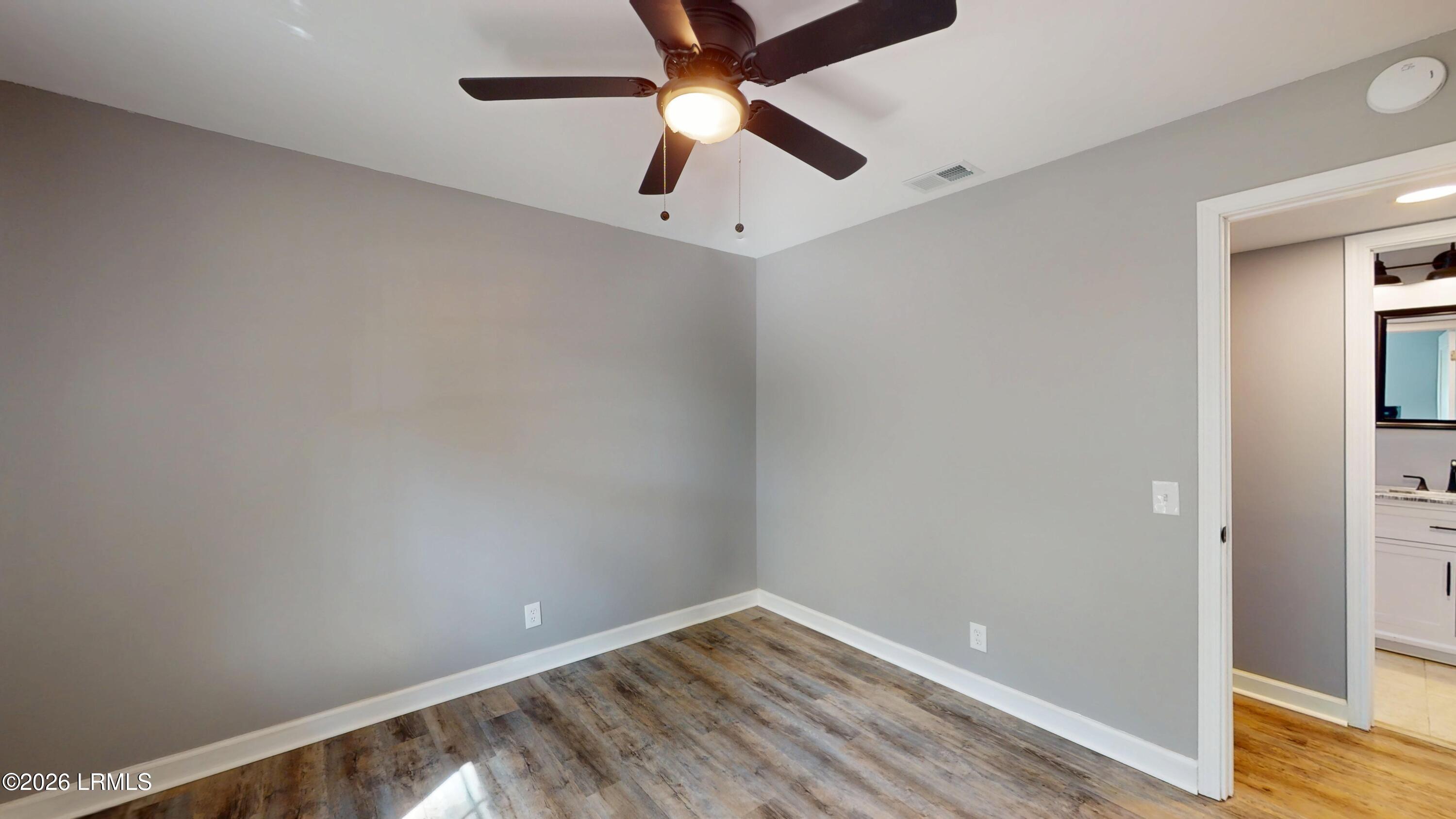 4027 Shell Point Road Beaufort, SC 29906 - Photo 27 of 47 4027-Shell-Point-Road-04092026_091351