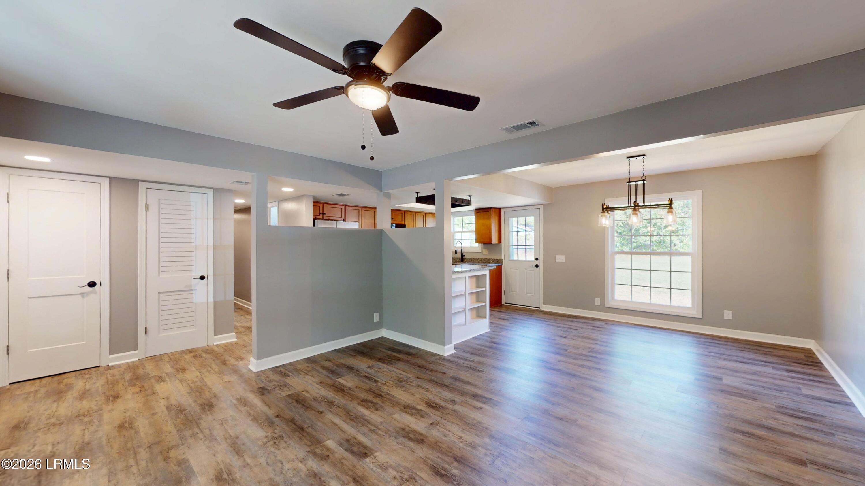 4027 Shell Point Road Beaufort, SC 29906 - Photo 8 of 47 4027-Shell-Point-Road-04082026_202627