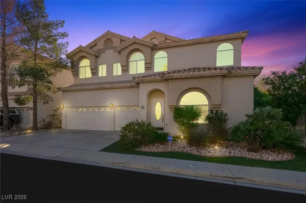 $680,000 | 2107 Eaglepath Circle, Henderson, NV 89074