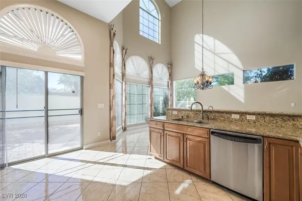 $680,000 | 2107 Eaglepath Circle, Henderson, NV 89074