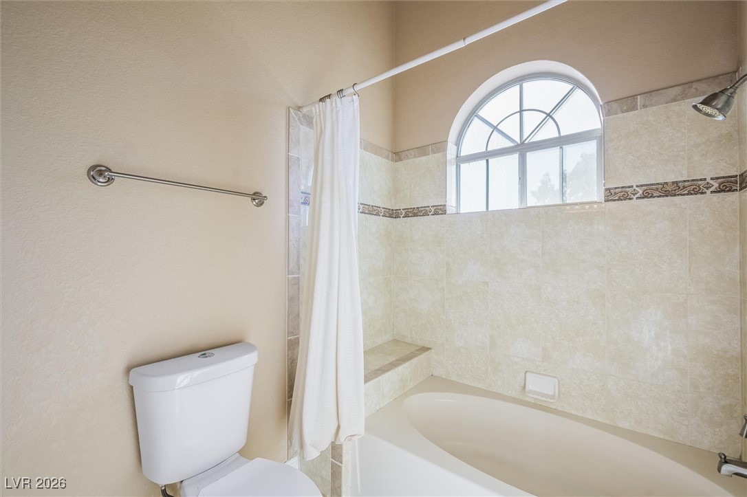 2107 Eaglepath Circle Henderson, NV 89074 - Photo 33 of 51