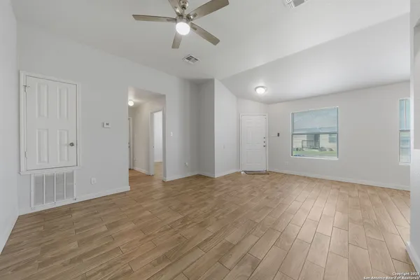 $1,150 | 14532 Clovelly Wood, San Antonio, TX 78233