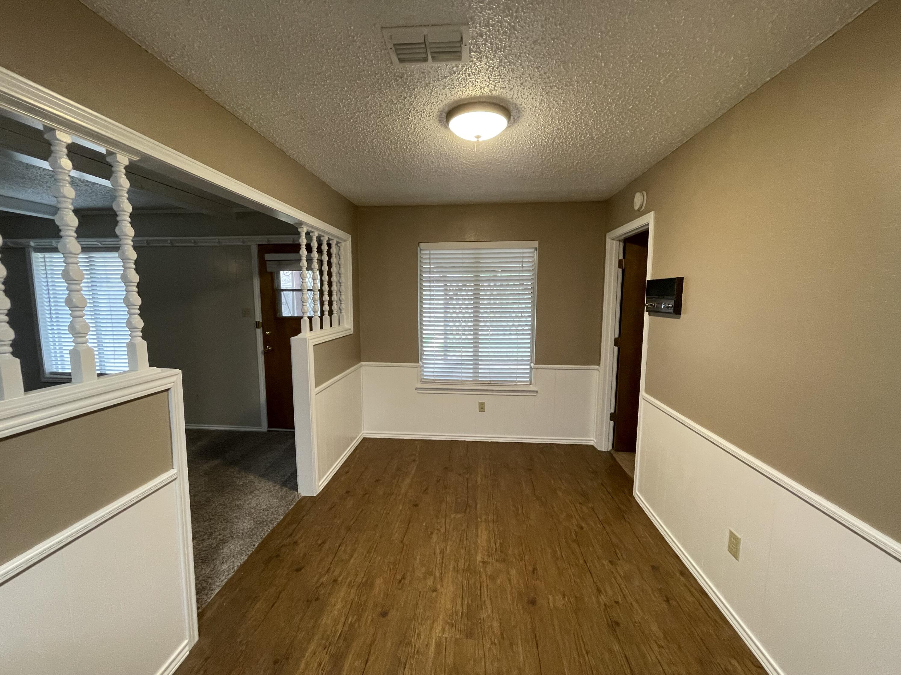 4822 73rd Street Lubbock, TX 79424 - Photo 3 of 9 3
