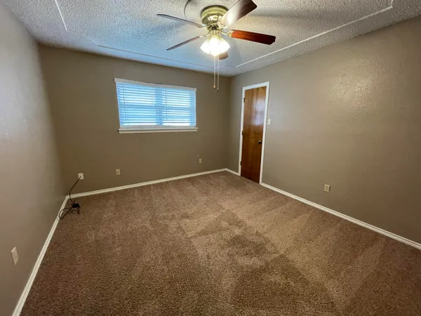 $1,500 | 4822 73rd Street, Lubbock, TX 79424