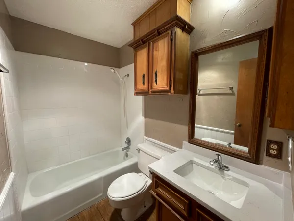 $1,500 | 4822 73rd Street, Lubbock, TX 79424