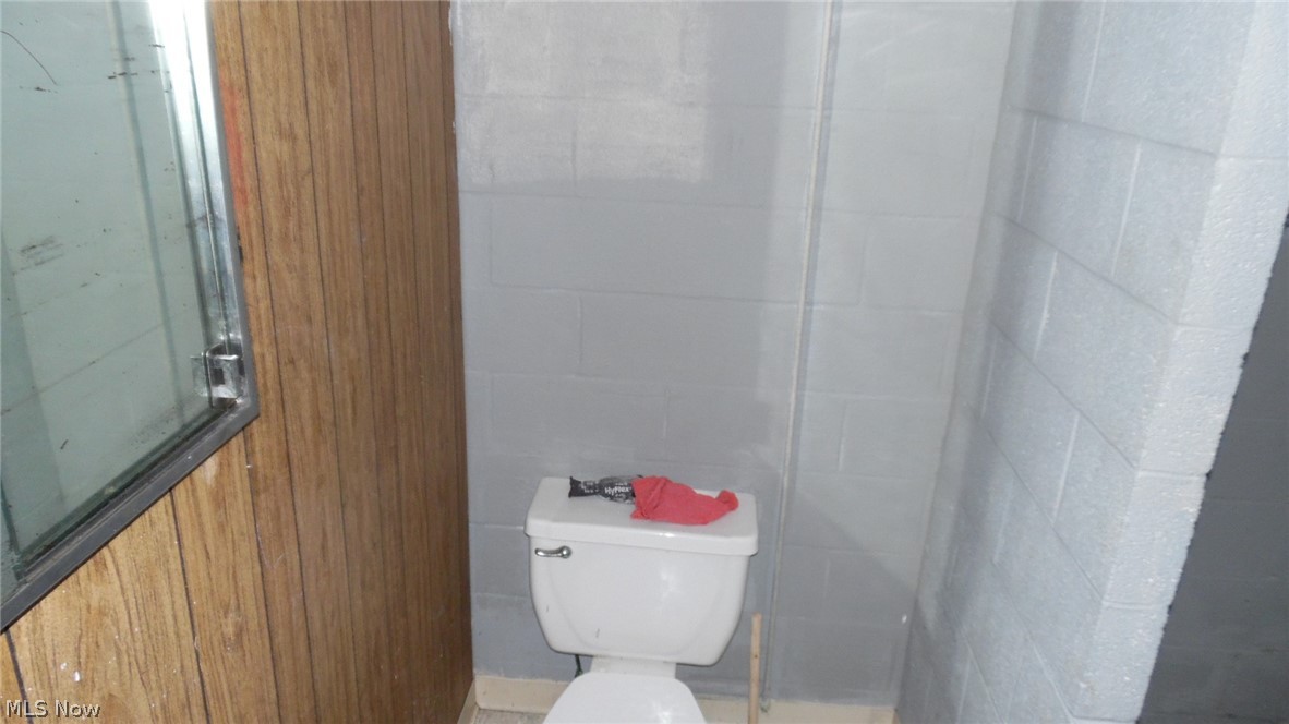11432 Hempstead Road Garfield Heights, OH 44125 - Photo 26 of 29