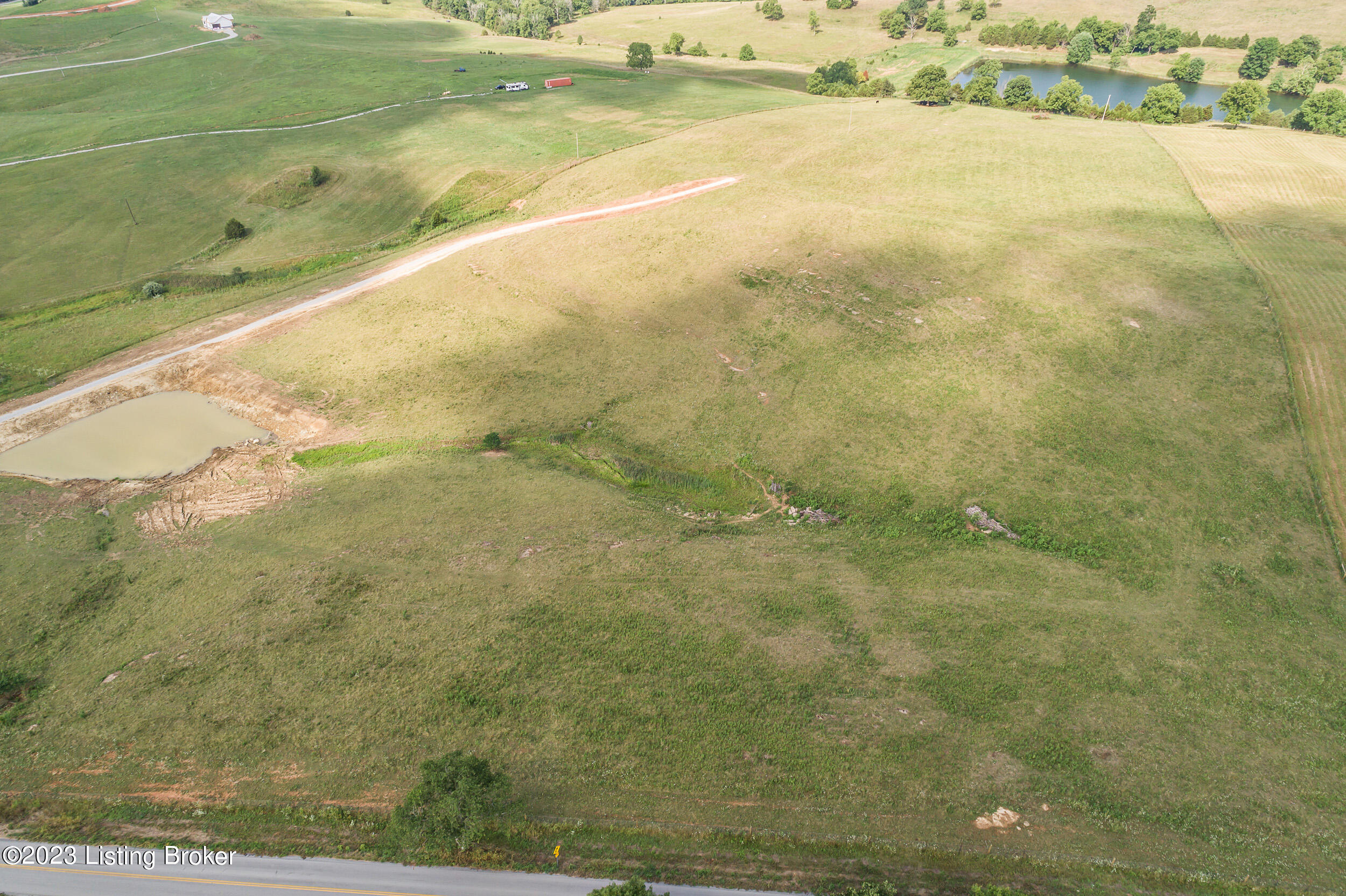 7-8 Manton Road Bardstown, KY 40004 - Photo 13 of 14 MantonRd009