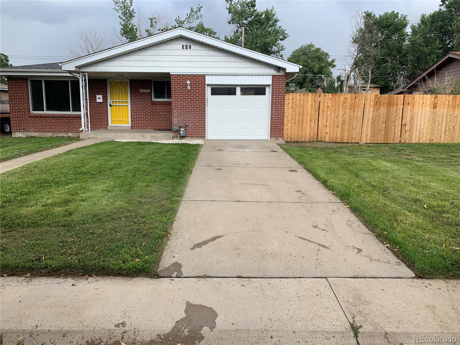3094 Carson Street Aurora, CO 80011 - Photo 1 of 16