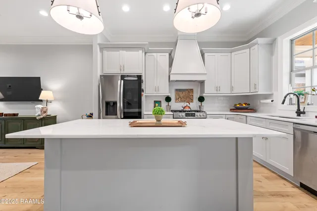 $305,000 | 312 Sandstone Avenue, Scott, LA 70583