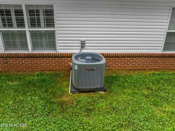 $379,900 | 1032 Patriot Landing Drive, Dandridge, TN 37725
