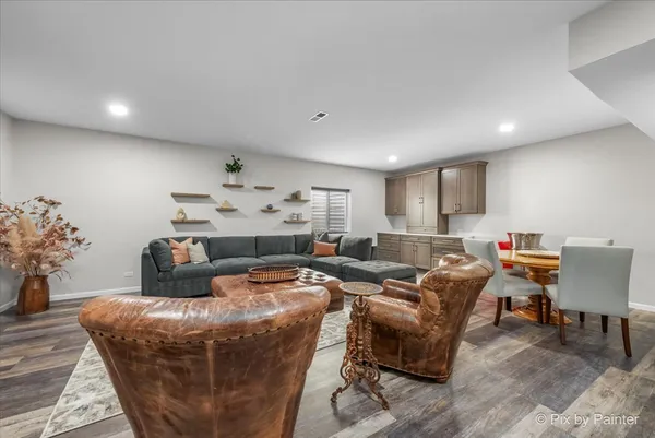 $715,000 | 23155 North Pinehurst Drive, Kildeer, IL 60047