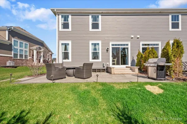 $715,000 | 23155 North Pinehurst Drive, Kildeer, IL 60047