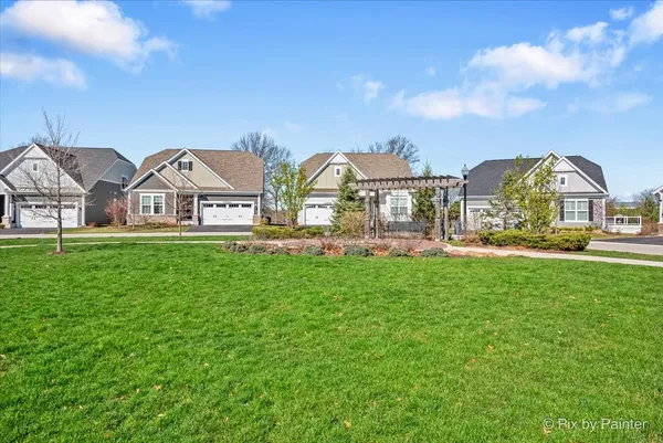 $715,000 | 23155 North Pinehurst Drive, Kildeer, IL 60047