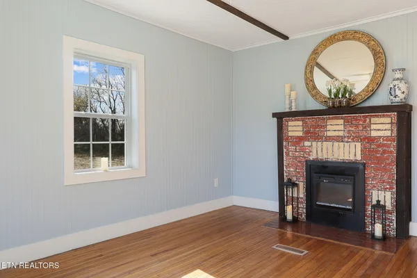 $330,000 | 204 Enon Church Road, Jonesborough, TN 37659