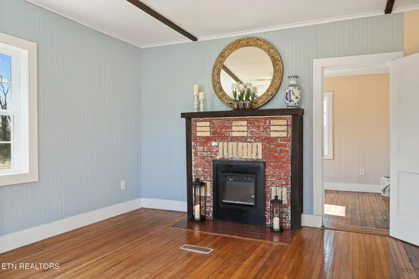 $330,000 | 204 Enon Church Road, Jonesborough, TN 37659