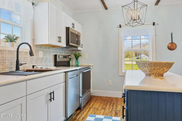 $330,000 | 204 Enon Church Road, Jonesborough, TN 37659