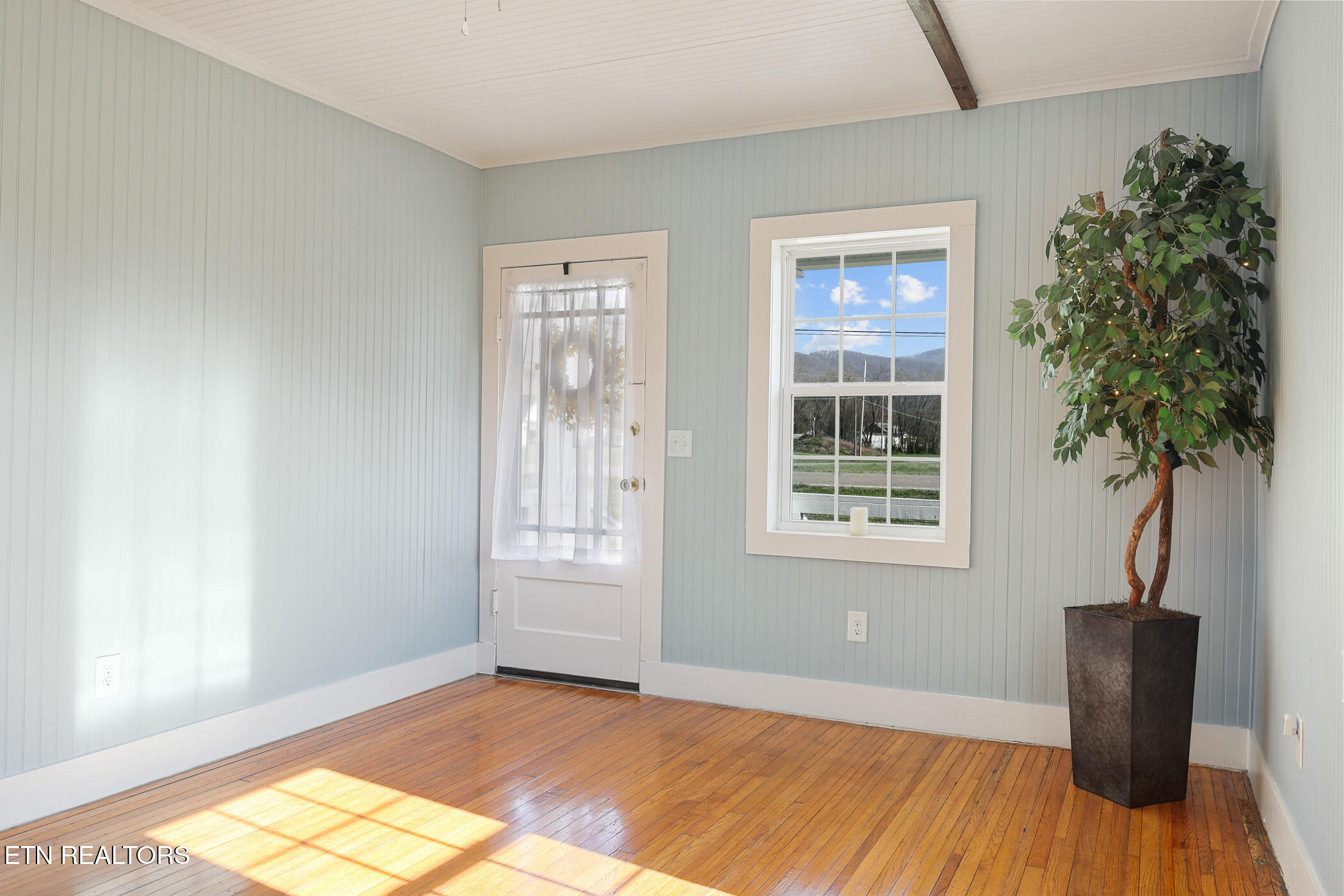 204 Enon Church Road Jonesborough, TN 37659 - Photo 10 of 33 img_3699