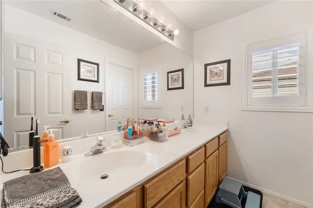 $599,000 | 192 Mt St Helens Drive, Henderson, NV 89012